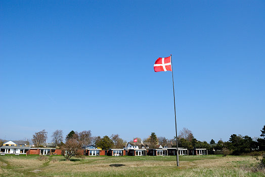 10-04-28_dk-kekenes_ferienhaeuser-sonderby Ferienhäuser-Siedlung bei Sonderby
